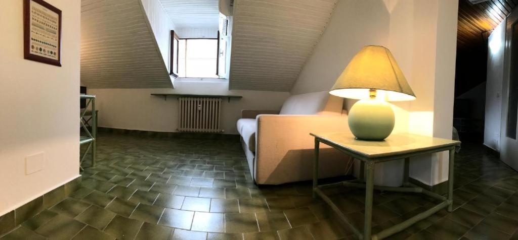 Appartamento La Mansarda Lecco Kültér fotó