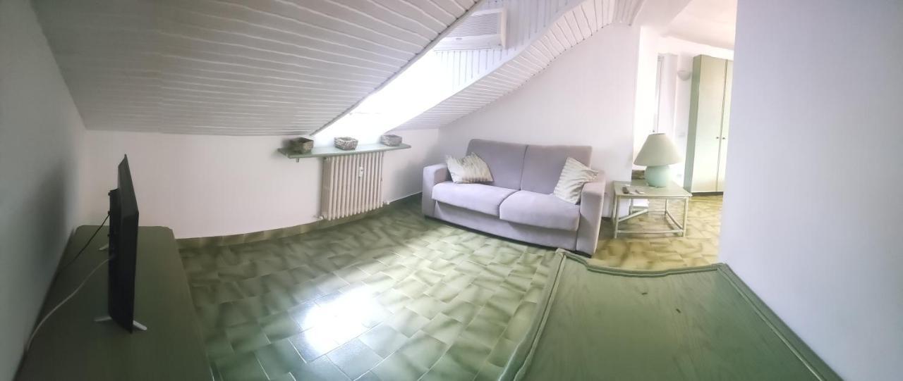 Appartamento La Mansarda Lecco Kültér fotó
